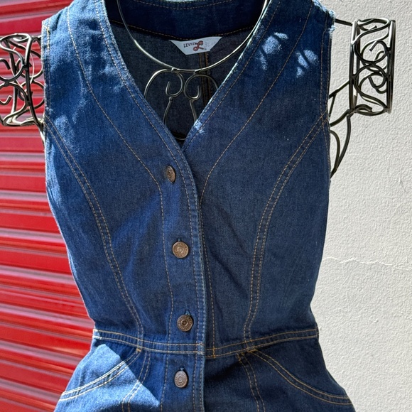 Vintage 70s Levis Denim Sundress Fitted Button Front Dress Brass Buckle In Back - Picture 10 of 11